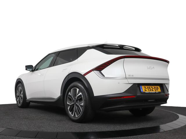KIA EV6 Light Edition 58 kWh Automaat SOH 98,4% - Stoel-/ Stuurverwarming - Carplay/Android Auto - Camera - Fabrieksgarantie Tot 2031