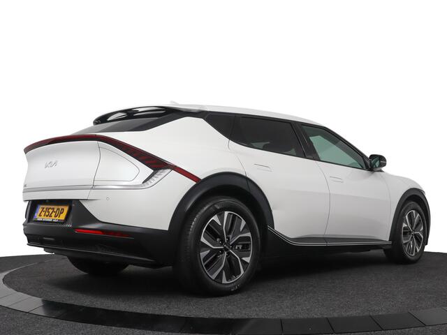 KIA EV6 Light Edition 58 kWh Automaat SOH 98,4% - Stoel-/ Stuurverwarming - Carplay/Android Auto - Camera - Fabrieksgarantie Tot 2031