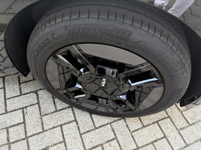 KIA EV9 GT-Line AWD 99.8 kWh 7 zitter // info Roel 0492-588951