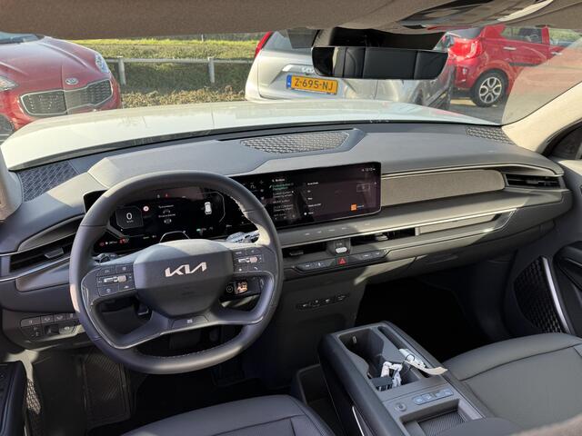 KIA EV9 First Edition 76.1 kWh Demo-auto ! | Kmstand kan iets varieeren | Informeer altijd even of de auto aanwezig is ...