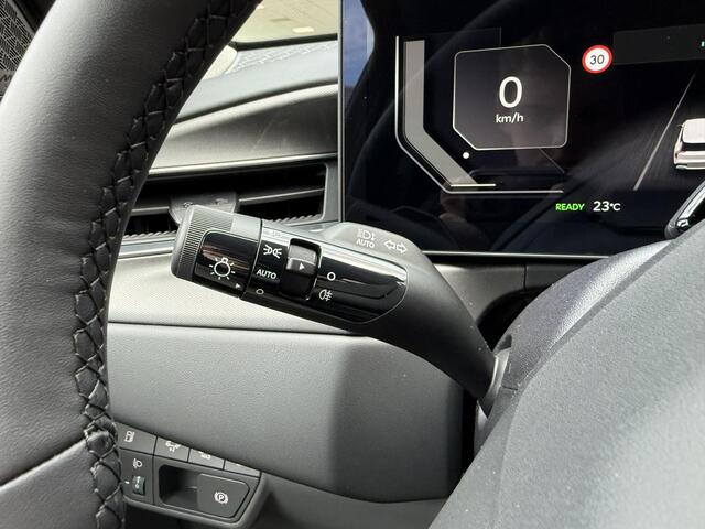 KIA EV9 Plus Advanced 99.8 kWh | Rijklaarprijs is incl. inruilpremie | Direct leverbaar | 360 graden camera | Elektrische stoelen | Lederen bekleding | HUD