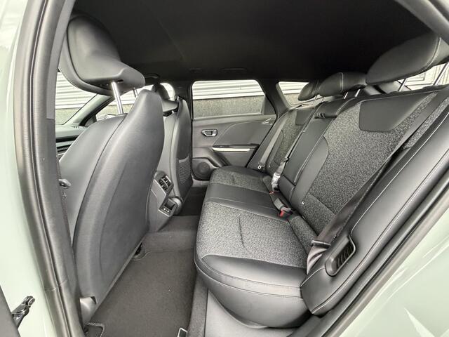KIA K K4 1.0 T-GDi MHEV GT-Line Launch Edition (pano) Nieuw uit voorraad leverbaar, ACTIE! meerdere kleuren leverbaar! bel 0344-611400 voor een scherp inruilvoorstel