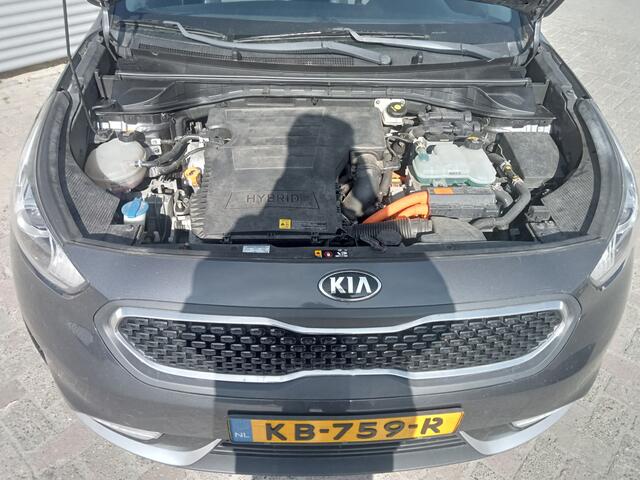 KIA Niro 1.6 GDi Hybrid First Edition | Nieuw Binnen | Zo Mee | Lees Tekst | Read Tekst |