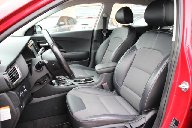KIA Niro 1.6 GDi Hybrid DynamicLine | Trekhaak | Half leer | Navi |
