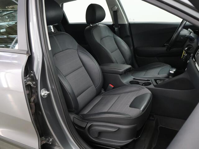 KIA Niro 1.6 GDi Hybrid DynamicLine | Trekhaak | Navigatiesysteem | Parkeercamera Climate Control | Cruise Control |