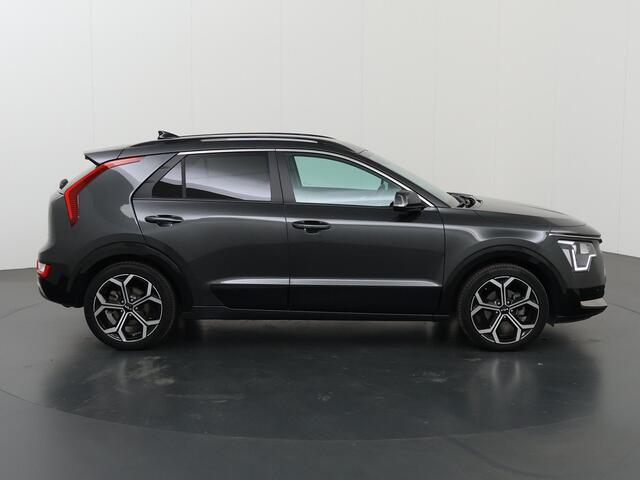 KIA Niro 1.6 GDi Hybrid DynamicPlusLine Edition | 18" lichtmetalen velgen | Elektrisch verstelbare bestuurdersstoel met geheugen | Stoelventilatie | Elektrisch bedienbare achterklep