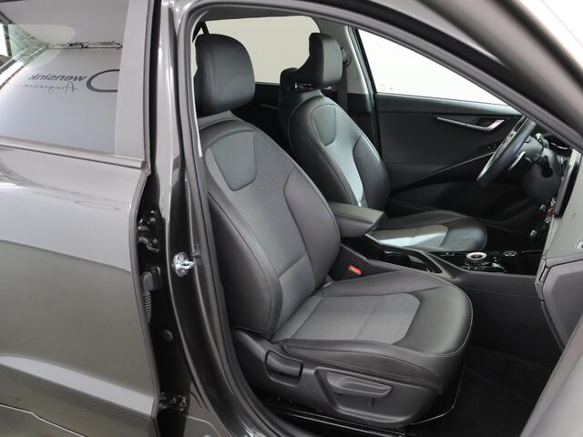 KIA Niro 1.6 GDi Hybrid DynamicPlusLine Edition | 18" lichtmetalen velgen | Elektrisch verstelbare bestuurdersstoel met geheugen | Stoelventilatie | Elektrisch bedienbare achterklep