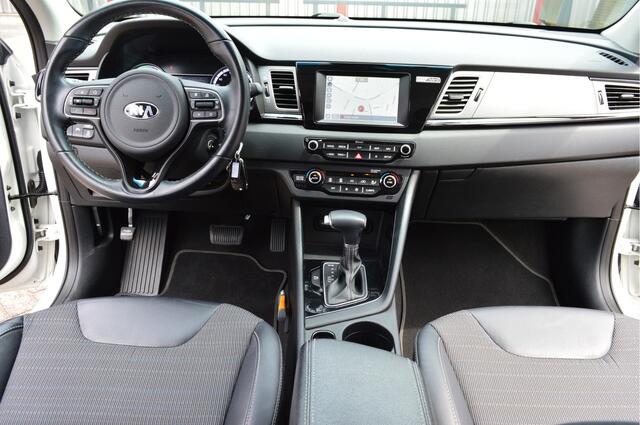 KIA Niro 1.6 GDi Hybrid 141 PK DCT6 DynamicLine O.a: Navi, Clima, Camera, PDC, Carplay, Rijklaar, Etc. All-in prijs!