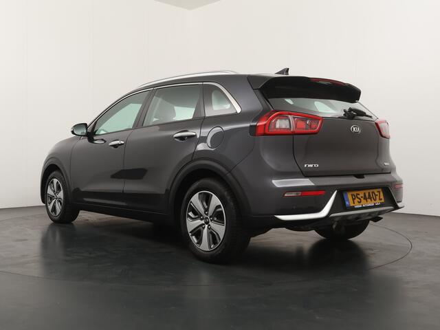 KIA Niro 1.6 GDi Hybrid DynamicLine Apple Carplay/Android Auto - Cruise Control - Climate Control - Navigatie 12 Maanden BOVAG Garantie