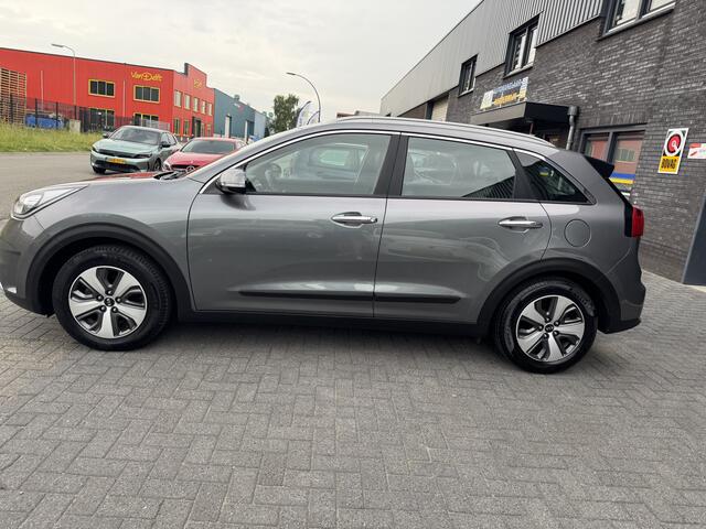 KIA Niro 1.6 GDi Hybrid DynamicLine | 1E EIGENAAR | 12MND GARANTIE | AIRCO | NAVI | CARPLAY | CRUISE | LMV |