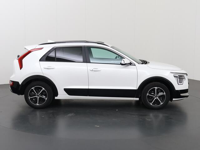 KIA Niro 1.6 GDi Hybrid DynamicPlusLine | Panoramadak | Stoel/Stuurwielverwarming | Head-Up Display | Dodehoek detectie |