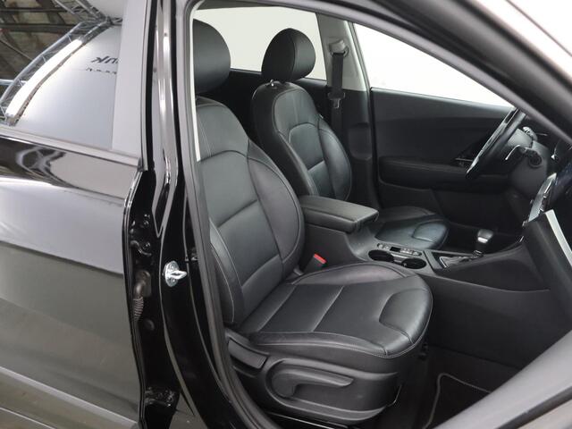 KIA Niro 1.6 GDi Hybrid ExecutiveLine | Panoramadak | Lederen Bekleding | JBL Audio | Dodehoekdetectie | Stoel/Stuurwielverwarming | Stoelventilatie | Elektrisch bedienbare bestuurdersstoel met geheugenfunctie