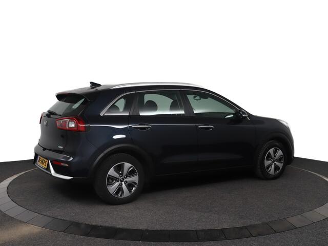 KIA Niro 1.6 GDi Hybrid DynamicLine - Airco - Navigatie - Camera - Climate Control - Bluetooth - Fabrieksgarantie tot 05-2026