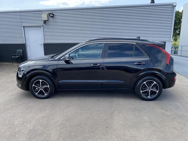 KIA Niro 1.6 GDi Hybrid DynamicPlusLine Schuif-/kanteldak, Dodehoekdetectie, HUD, Stoel- & Stuurwiel verwamd, Navigatie, Nieuw geleverd en dealeronderhouden, 1e eign. BTW-auto