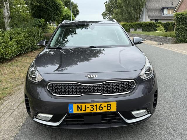 KIA Niro 1.6 GDi Hybrid ExecutiveLine 141PK AutomaatoLederoTrekhaak