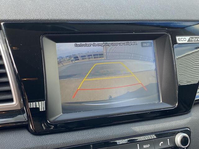KIA Niro 1.6 GDi Hybrid First Edition Navigatie, Trekhaak, Nieuw geleverd en dealeronderhouden, parkeersensoren, achteruitrij camera, cruise control, Apple CarPlay/Android auto,