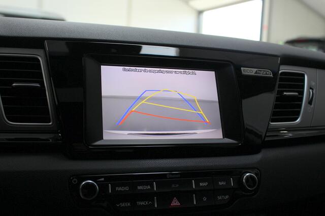 KIA Niro 1.6 GDi Hybrid Edition 149PK, HALF LEER | STOEL/STUURVERWARMING | NAVIGATIE | CARPLAY