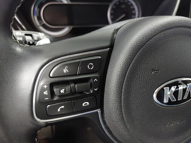 KIA Niro 1.6 GDi Hybrid DynamicLine I 1e Eigenaar I NL-Auto I Dealer onderhouden I Apple Carplay I