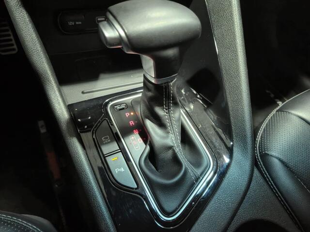 KIA Niro 1.6 GDi Hybrid ExecutiveLine Trekhaak, Apple Carplay/Android Auto, stoel en stuur verwarming.