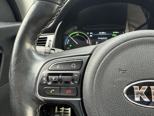 KIA Niro 1.6 GDi PHEV DynamicLine / Trekhaak (1300 KG Trekgewicht) / Stuurverwarming / Stoelverwarming / Stoelventilatie / Achteruitrijcamera / Cruise Control Adaptief / Panoramadak / Apple carplay / Android auto