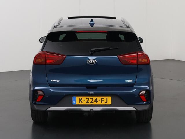 KIA Niro 1.6 GDi Hybrid ExecutiveLine | Trekhaak | Panoramadak | Lederen Bekleding | JBL Audio | Dodehoekdetectie | Stoel/Stuurwielverwarming | Stoelventilatie | Elektrisch bedienbare bestuurdersstoel met geheugenfunctie