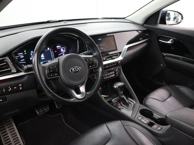 KIA Niro 1.6 GDi Hybrid ExecutiveLine | Trekhaak | Panoramadak | Lederen Bekleding | JBL Audio | Dodehoekdetectie | Stoel/Stuurwielverwarming | Stoelventilatie | Elektrisch bedienbare bestuurdersstoel met geheugenfunctie