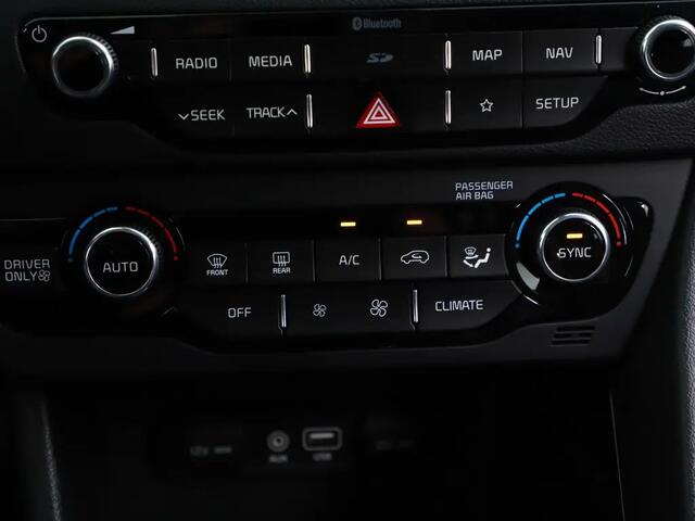 KIA Niro 1.6 GDi Hybrid DynamicLine (5-drs SUV) 04-2018 124.545 KM