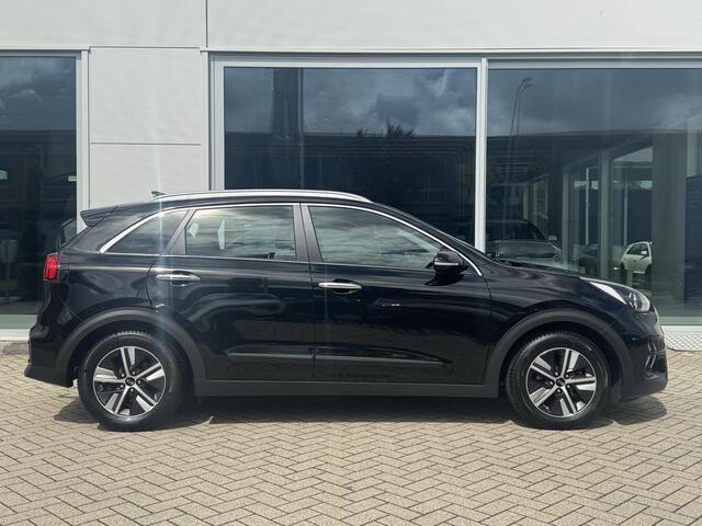 KIA Niro 1.6 GDi Hybrid DynamicLine | Trekhaak | Navigatie | Achteruitrijcamera |