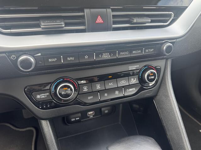 KIA Niro 1.6 GDi Hybrid DynamicLine | Trekhaak | Navigatie | Achteruitrijcamera |