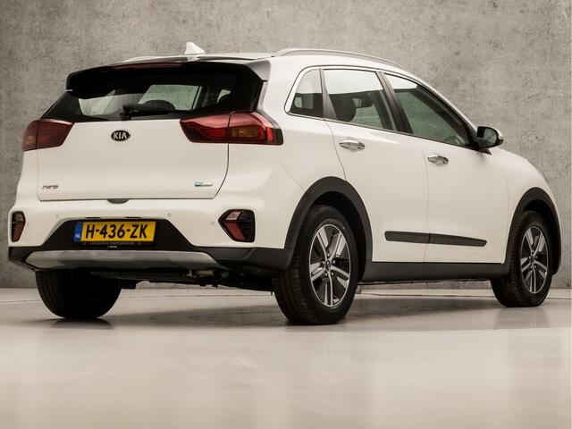 KIA Niro 1.6 GDi Hybrid DynamicLine 142Pk Automaat (APPLE CARPLAY, GROOT NAVI, LEDER, ADAPTIVE CRUISE, CAMERA, SPORTSTOELEN, KEYLESS, PARKEERSENSOREN, LANE ASSIST, NIEUWE APK, NIEUWSTAAT)