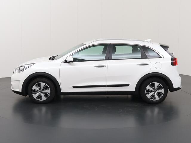 KIA Niro 1.6 GDi Hybrid DynamicLine | Trekhaak | Navigatie | Parkeercamera | Climate Control | Cruise Control |