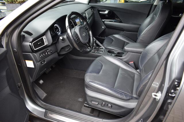 KIA Niro 1.6i-16V Hybrid Executive DCT6/Autom. | Cruise Control | Navigatie | Camera | Leder | Stoel+StuurVerwarming | Trekhaak | Tot 10Jr. Kia-Garantie