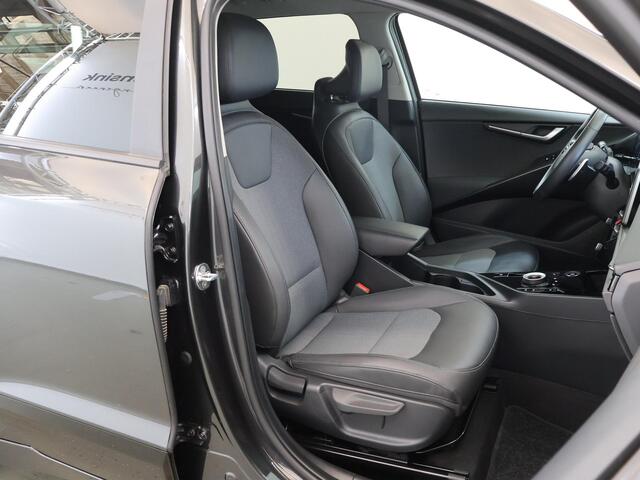 KIA Niro 1.6 GDi Hybrid DynamicPlusLine Edition | 18" lichtmetalen velgen | Stoel/Stuurwielverwarming | LED Koplampen | Head up | Navigatie |
