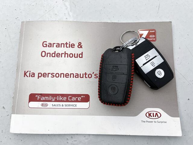 KIA Niro 1.6 GDi Hybrid ExecutiveLine | Trekhaak | Leder | Camera | Nederlandse Auto | NAP |
