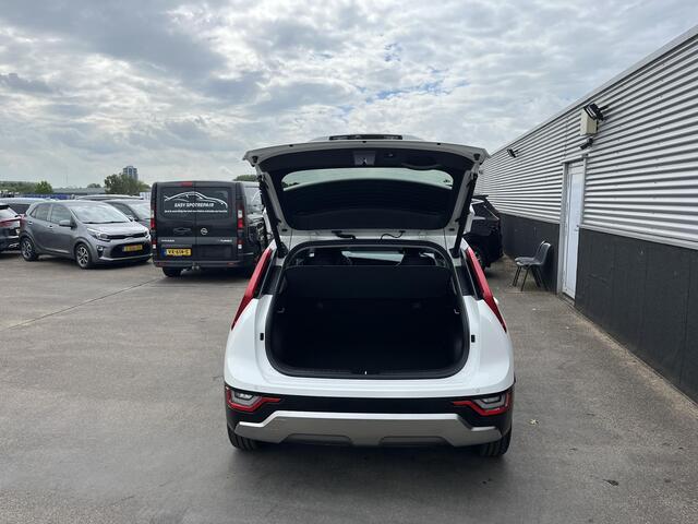 KIA Niro 1.6 GDi Hybrid DynamicPlusLine ¤4396 Voordeel! ACTIEPRIJS! Direct & Nieuw uit voorraad leverbaar. Meerdere kleuren snel leverbaar