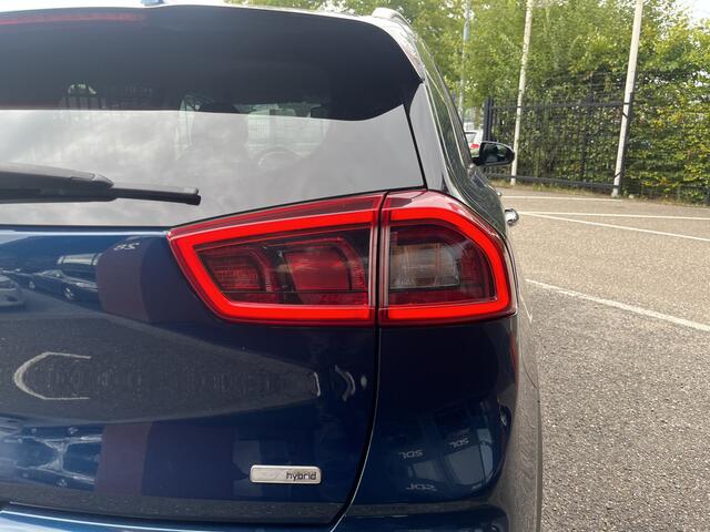 KIA Niro 1.6 GDi Hybrid DynamicPlusLine // LED // ADAPTIVE CRUISE // DODEHOEK // CAMERA+SENSOREN // NAVI+CARPLAY // STOELVERWARMING //