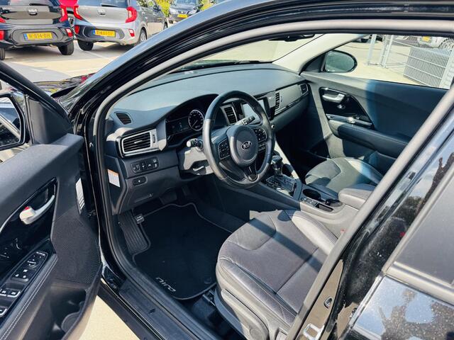 KIA Niro 1.6 GDi Hybrid BusinessLine Leder | Stoel&Stoelverw. | Keyless | Privacyglass