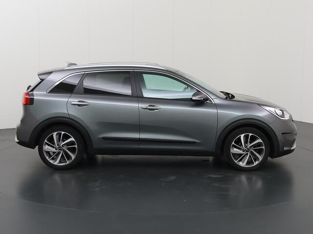 KIA Niro 1.6 GDi Hybrid ExecutiveLine | Lederen Bekleding | JBL Audio | Stoelventilatie | Dodehoek detectie | Stoel/Stuurwielverwarming