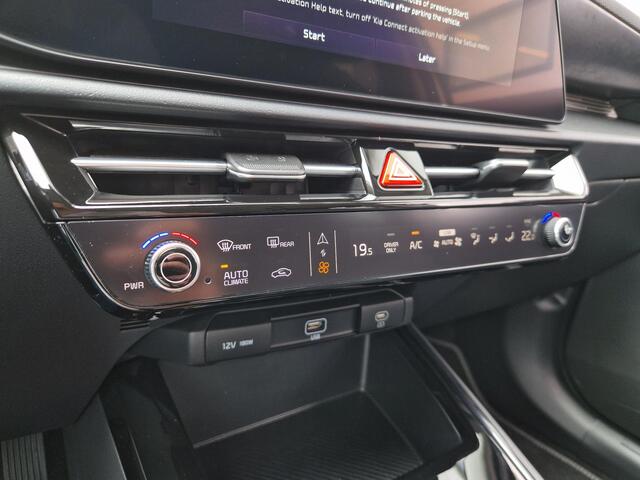KIA Niro 1.6 GDi Hybrid DynamicLine | Navi | Climate | Cruise | PDC | Licht- en Regensensor |