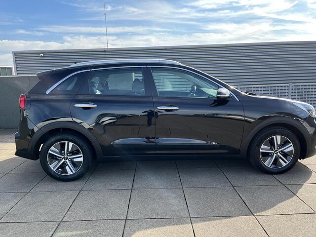 KIA Niro 1.6 GDi Hybrid DynamicLine ACHTERUITRIJCAMERA | HALF LEDER | NAVIGATIE