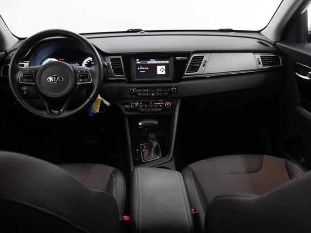 KIA Niro 1.6 GDi Hybrid DynamicLine Edition | Stoel/Stuurwielverwarming | LED Koplampen | Navigatie | Parkeercamera | Climate Control Adaptief |