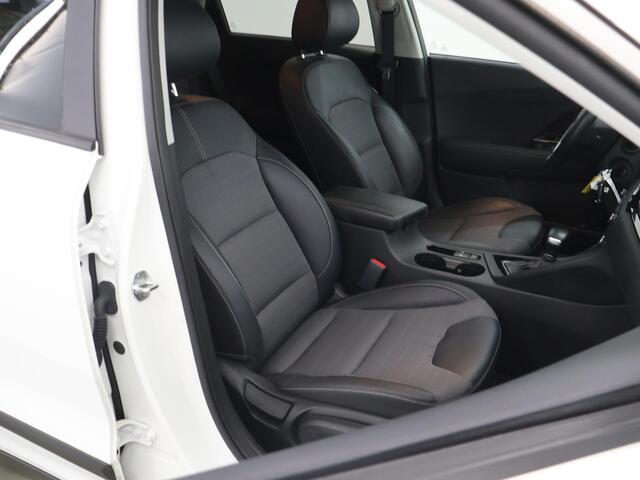 KIA Niro 1.6 GDi Hybrid DynamicLine Edition | Stoel/Stuurwielverwarming | LED Koplampen | Navigatie | Parkeercamera | Climate Control Adaptief |