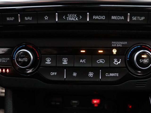 KIA Niro 120pk GDi PHEV ExecutiveLine Automaat Camera | Adapt. Cruise | Parkeersens. v+a | Stoel-/stuurverw. | Panoramadak