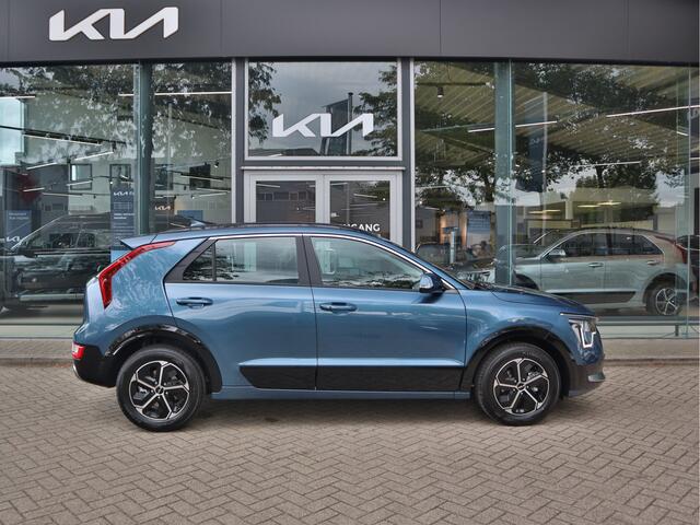 KIA Niro 1.6 GDi Hybrid DynamicLine Nieuw uit voorraad leverbaar met tot 10jr. Garantie!