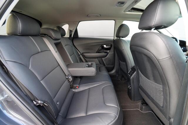 KIA Niro 1.6 GDi PHEV ExecutiveLine | Trekhaak | Adaptieve cruise | Leer | Schuifdak | Rijklaarprijs - incl.garantie