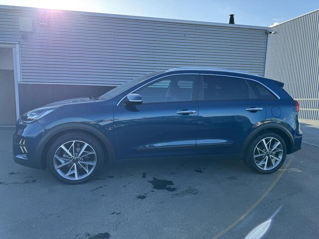 KIA Niro 1.6 GDi Hybrid ExecutiveLine Seat memory, Nieuw logo! Stoelkoeling + verwarming, Stuurwiel verwarmd, Dodehoekdetectie, Navigatie