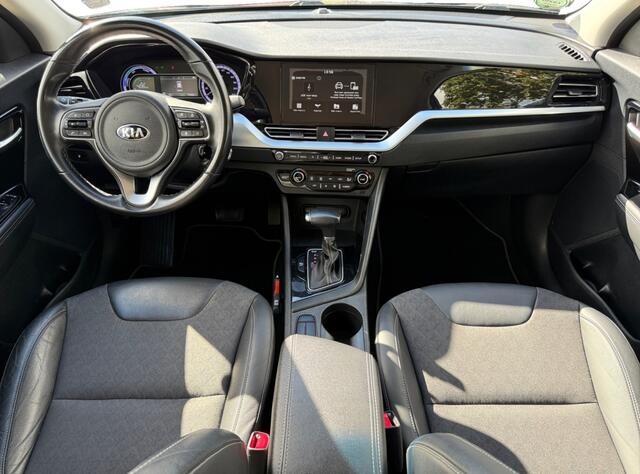 KIA Niro 1.6 GDi Hybrid DynamicLine I Trekhaak I Carplay I Camera