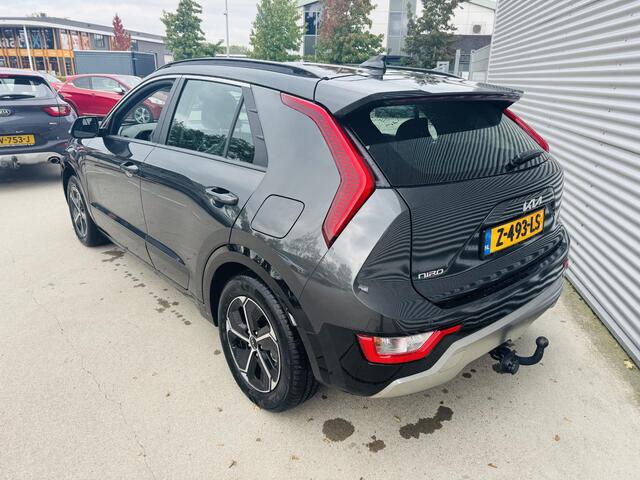KIA Niro 1.6 GDi Hybrid DynamicLine Trekhaak | Clima | Cruise | Navigatie | Camera | PDC Rondom