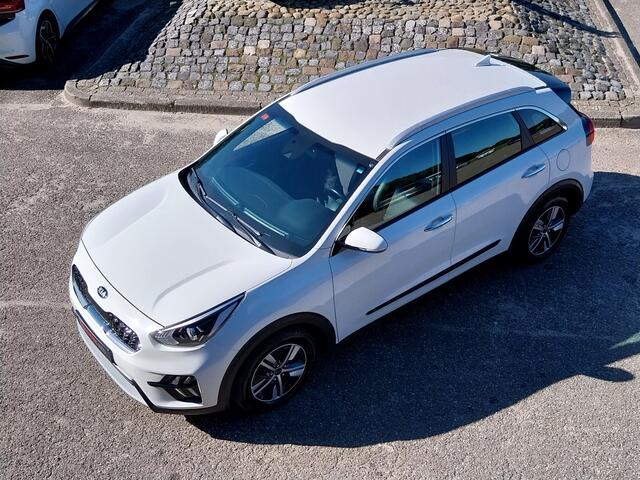 KIA Niro 1.6 GDi Hybrid DynamicLine 1e EIGENAAR ADAPT CRUISE CAMERA HALF LEER LED NAVI ECC