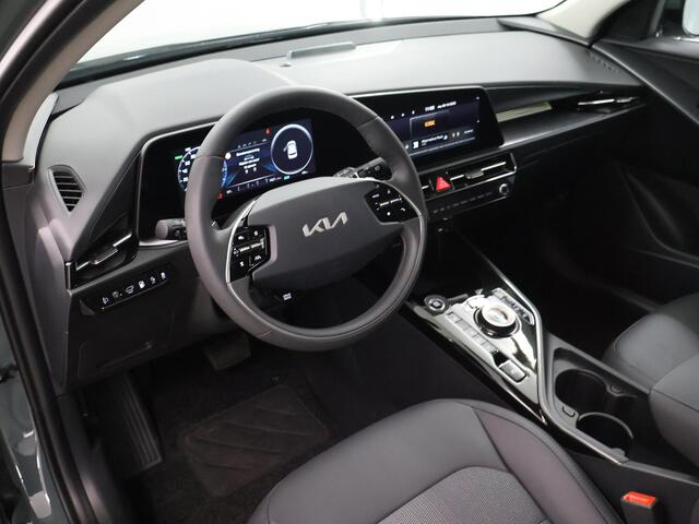 KIA Niro 1.6 GDi PHEV DynamicPlusLine Edition | 18" lichtmetalen velgen | Elektrisch verstelbare bestuurdersstoel | Stoel/Stuurwielverwarming | LED Koplampen | Elektrisch bedienbare achterklep |
